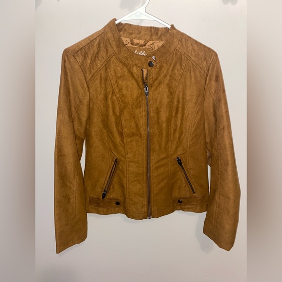 Jacket - Picture 1 of 5